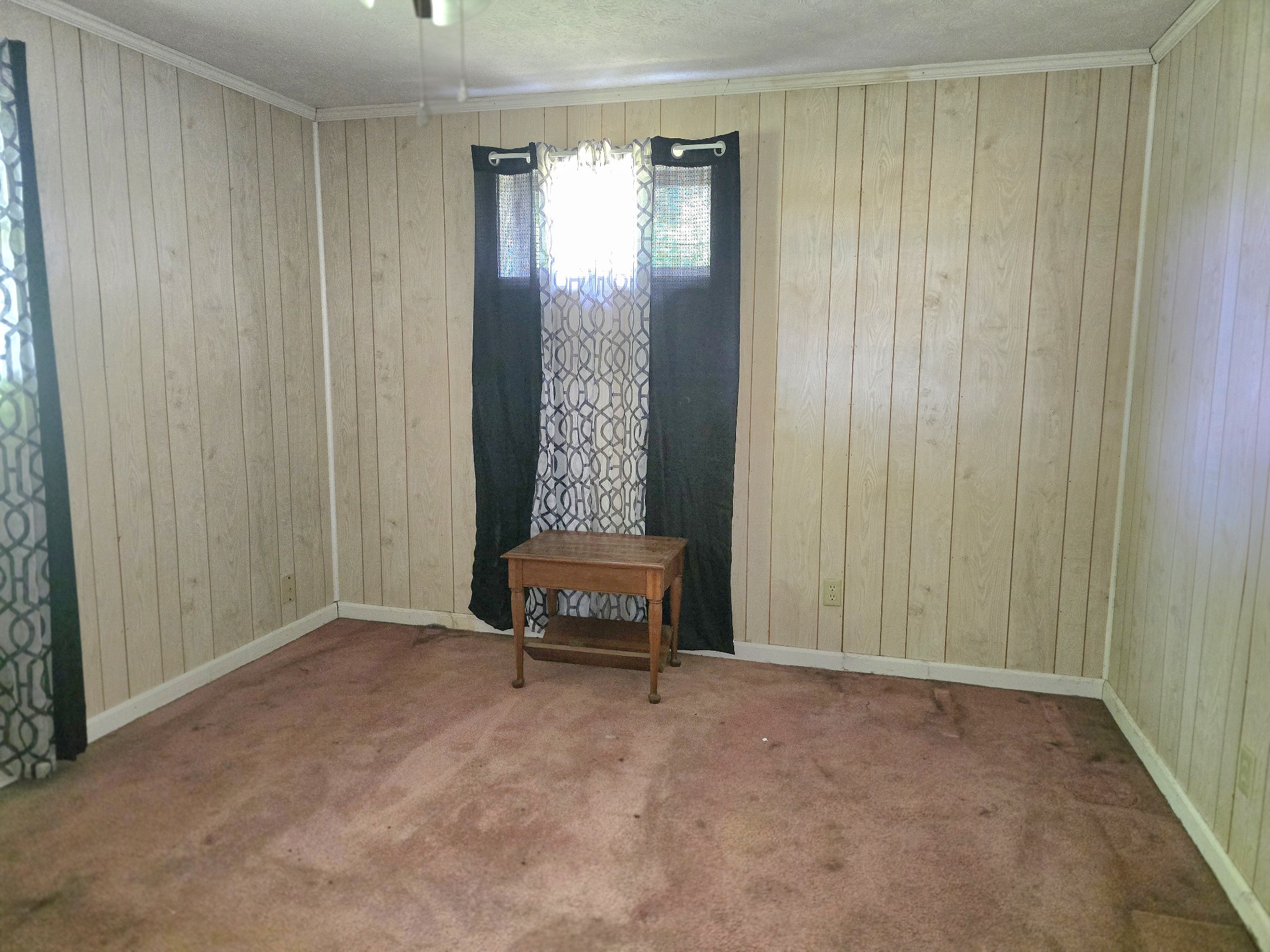 1833 New Hope Road Cadiz KY 42211