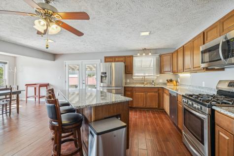 824 Driftwood Drive Lobelville TN 37097