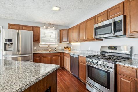 824 Driftwood Drive Lobelville TN 37097