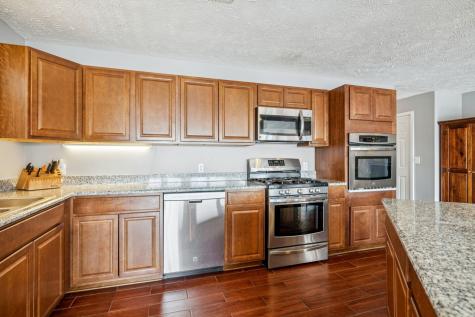 824 Driftwood Drive Lobelville TN 37097