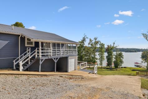 824 Driftwood Drive Lobelville TN 37097