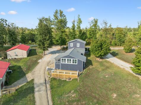 824 Driftwood Drive Lobelville TN 37097