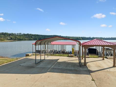 824 Driftwood Drive Lobelville TN 37097