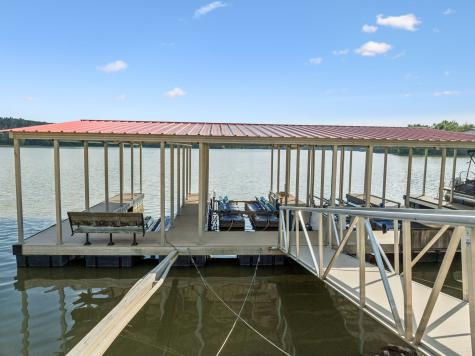824 Driftwood Drive Lobelville TN 37097