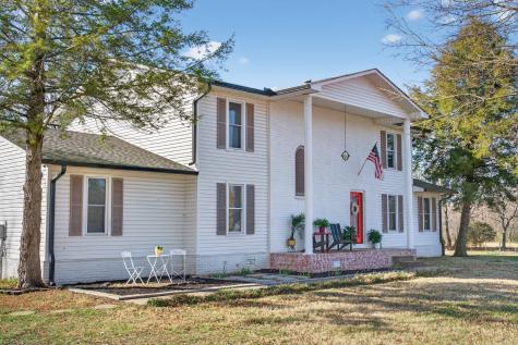 322 Shun Pike Cottontown TN 37048