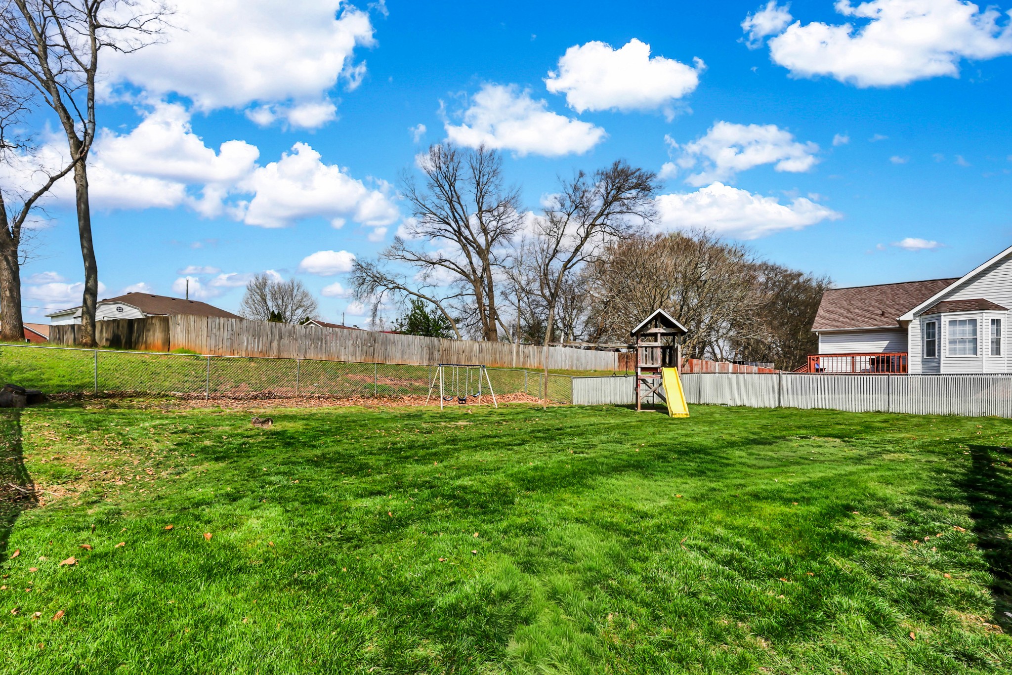 1402 Marla Court Clarksville TN 37042