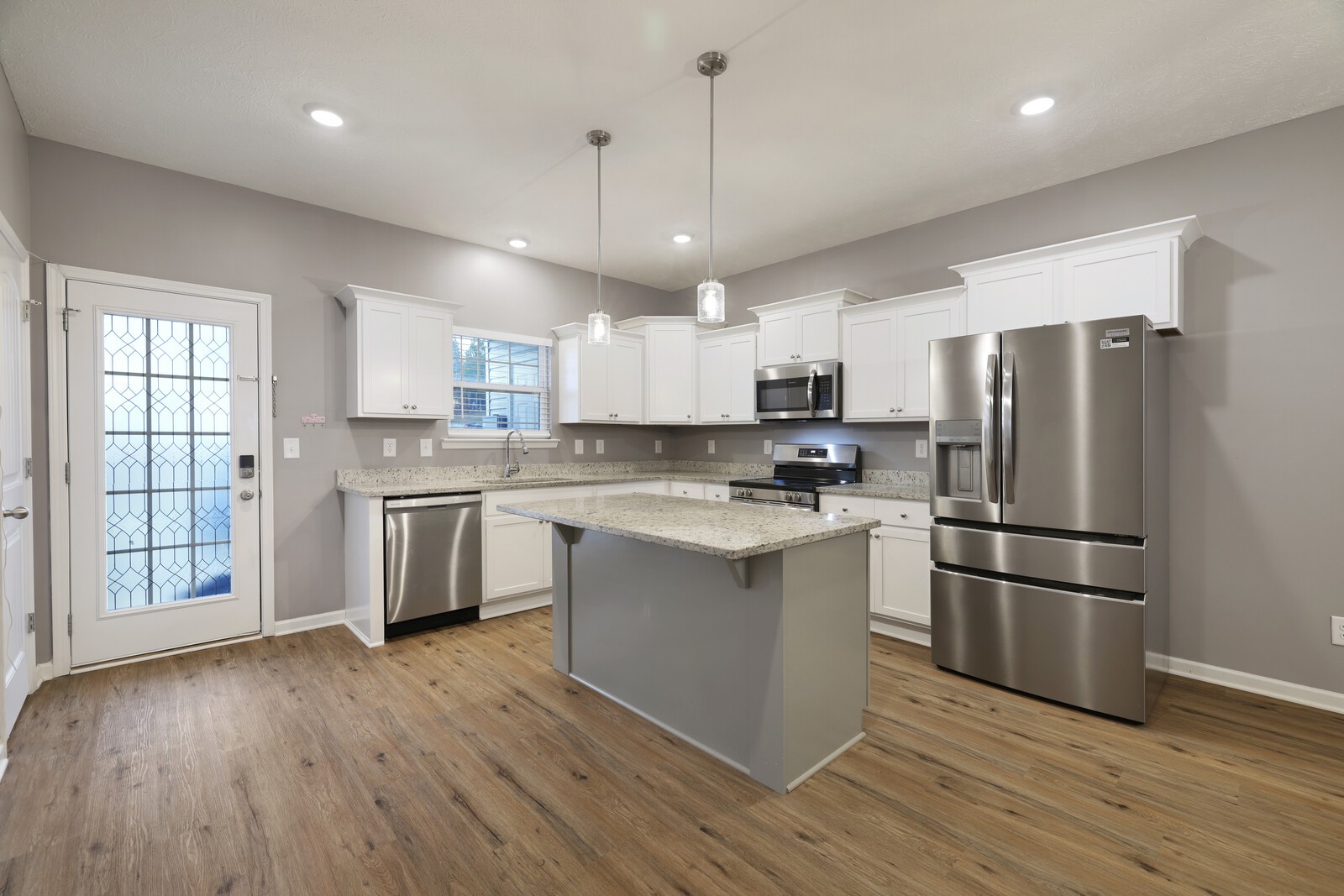 412 Moshe Mualem Place La Vergne TN 37086