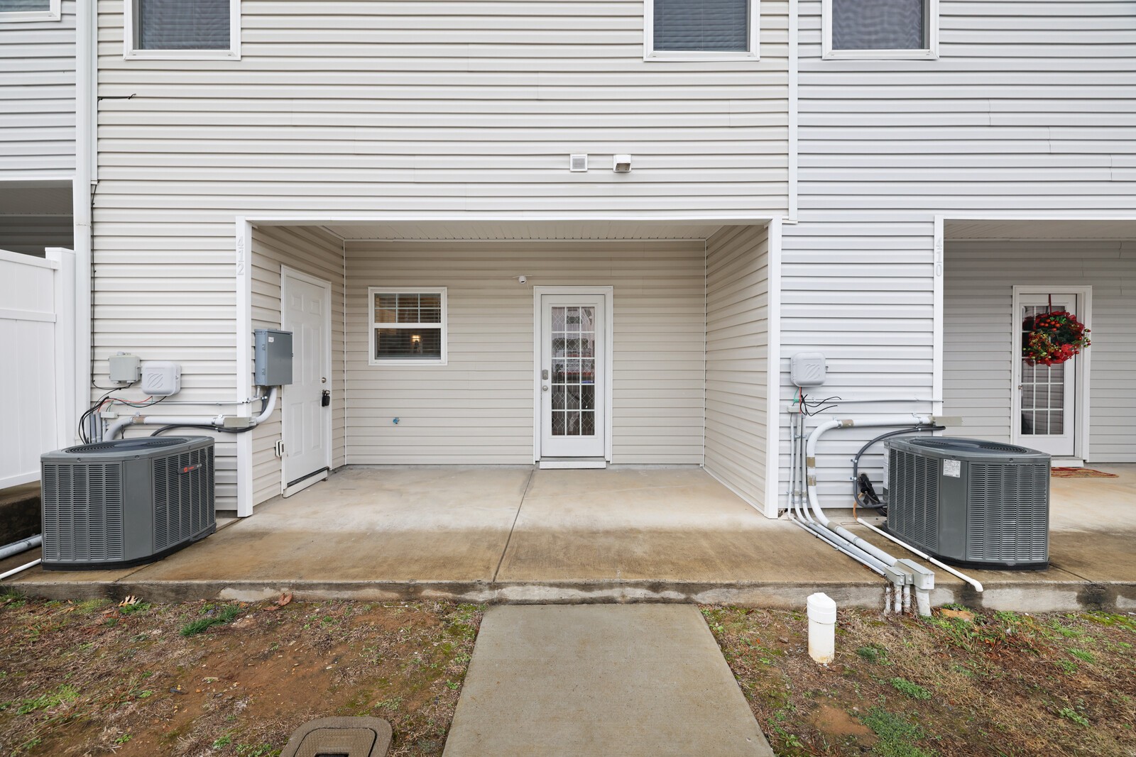 412 Moshe Mualem Place La Vergne TN 37086