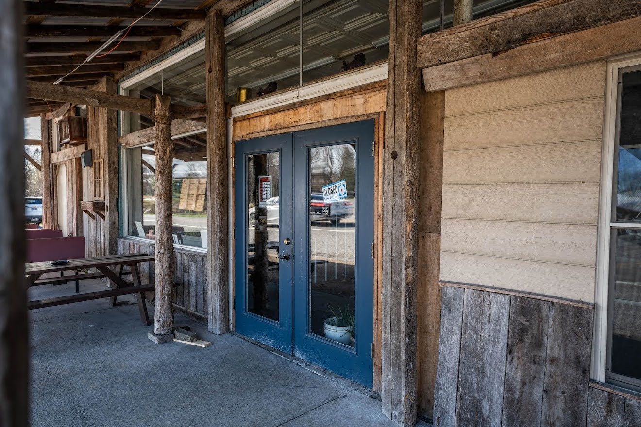 13215 Highway 70, N Crossville TN 38571