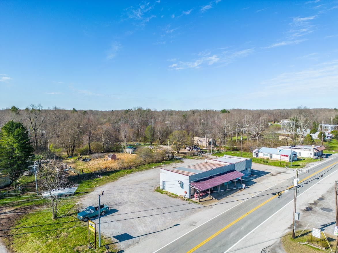 13215 Highway 70, N Crossville TN 38571