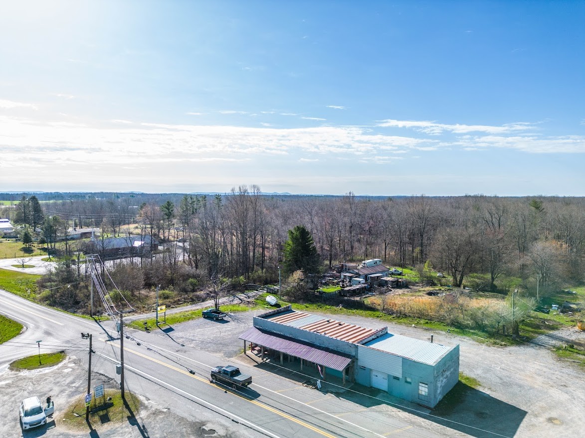 13215 Highway 70, N Crossville TN 38571