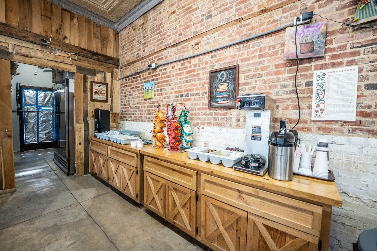 13215 Highway 70, N Crossville TN 38571