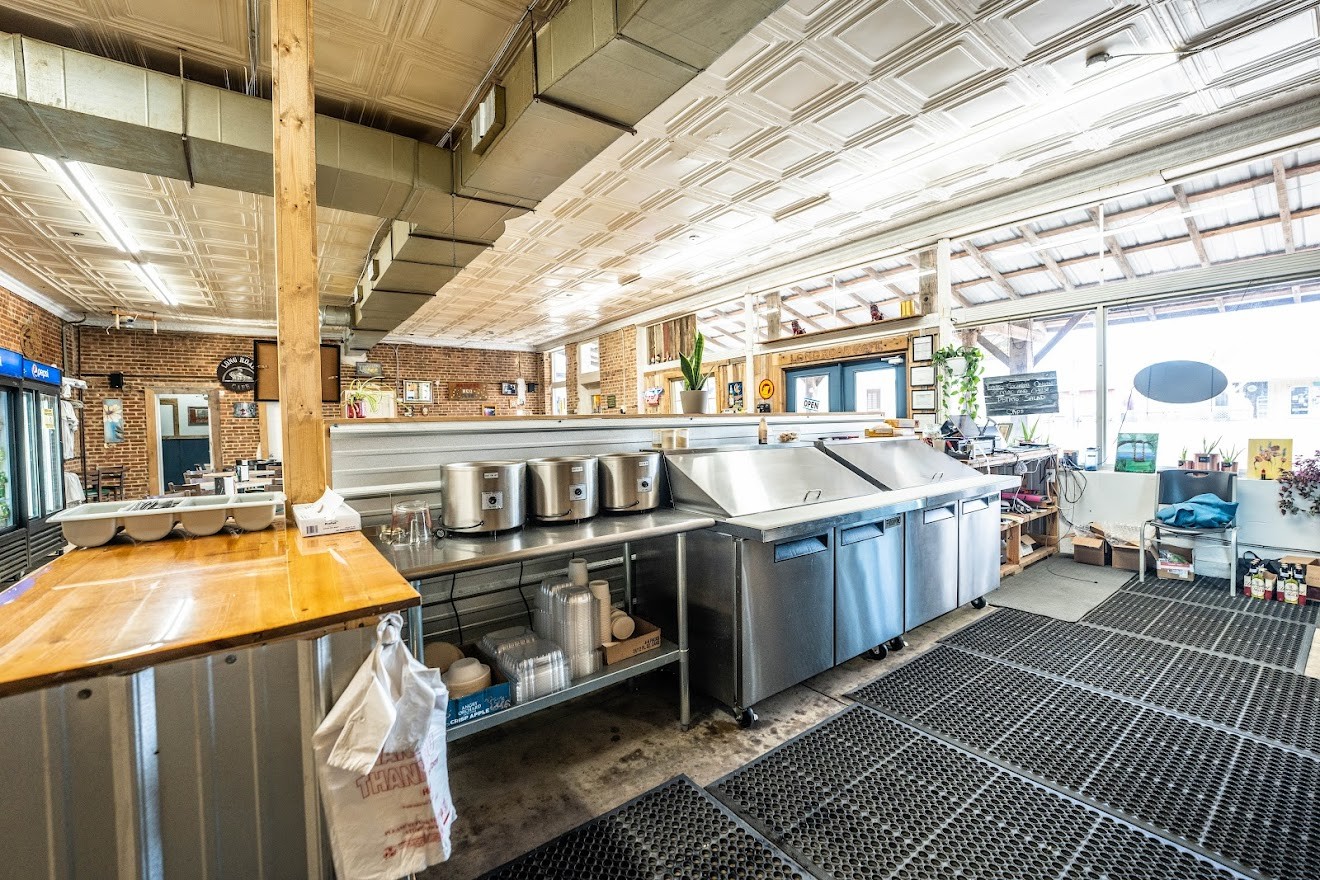 13215 Highway 70, N Crossville TN 38571