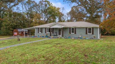 1052 Old Salem Lexie Road Belvidere TN 37306