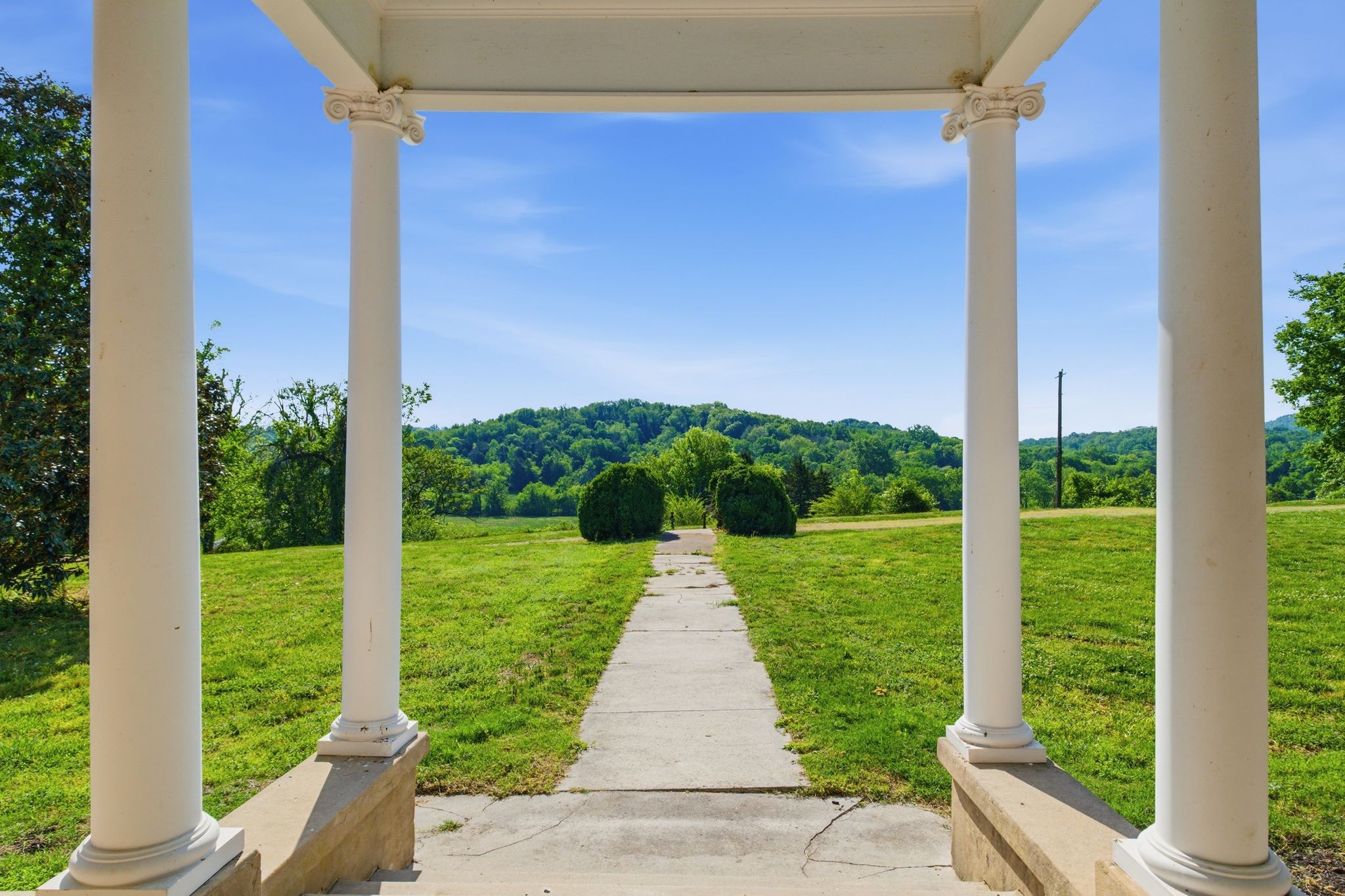8931 Horton Highway College Grove TN 37046