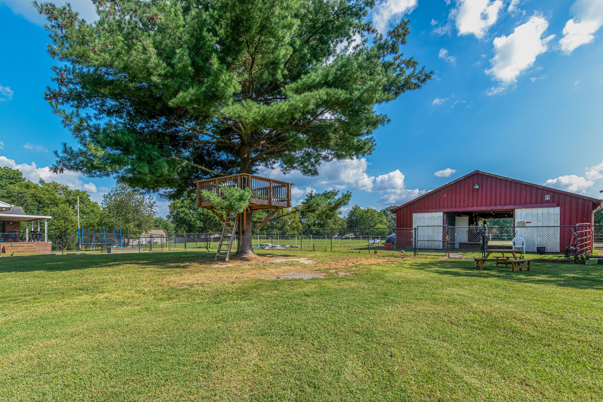 308 Brinkley Lane White House TN 37188