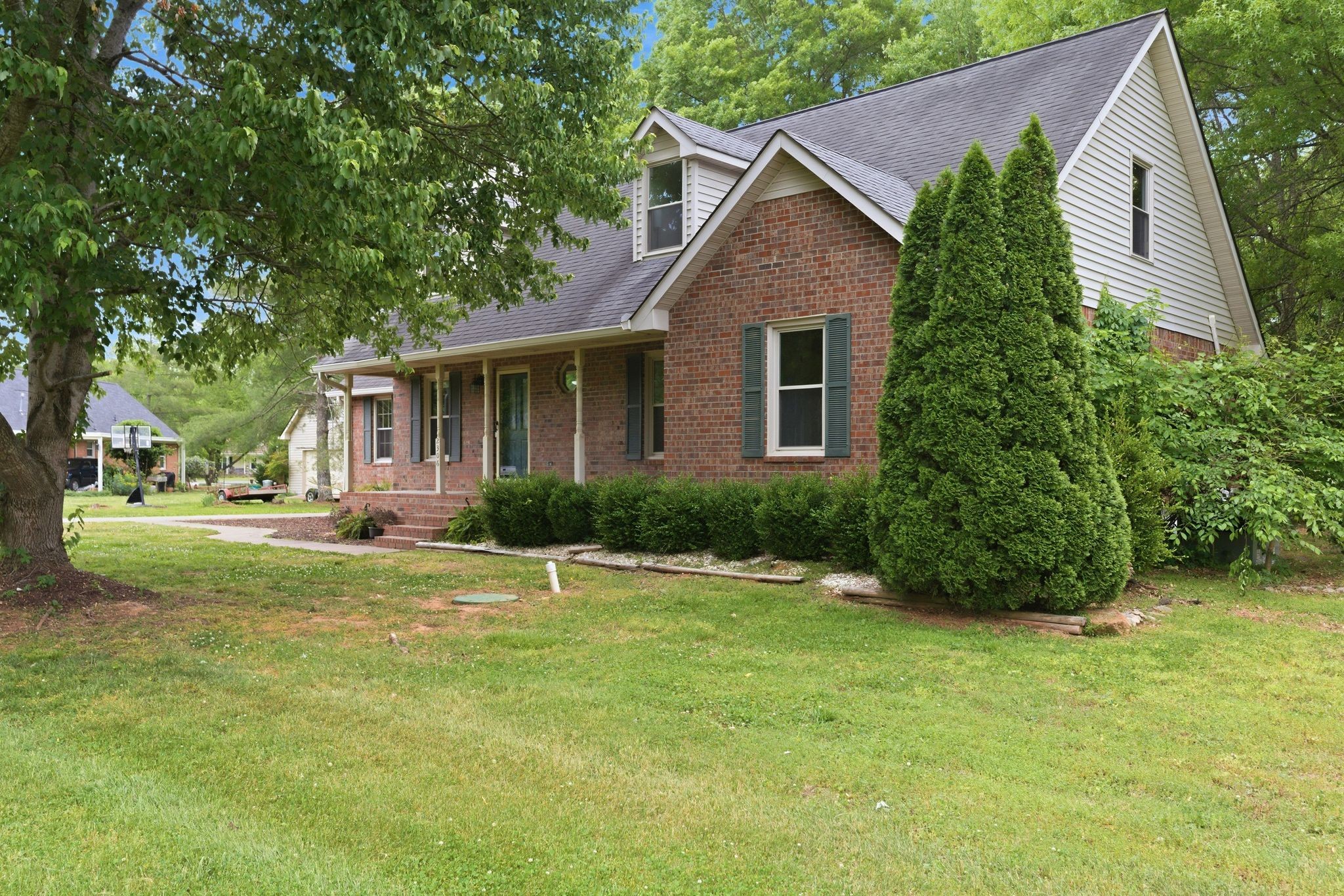 2306 Red Mile Road Murfreesboro TN 37127