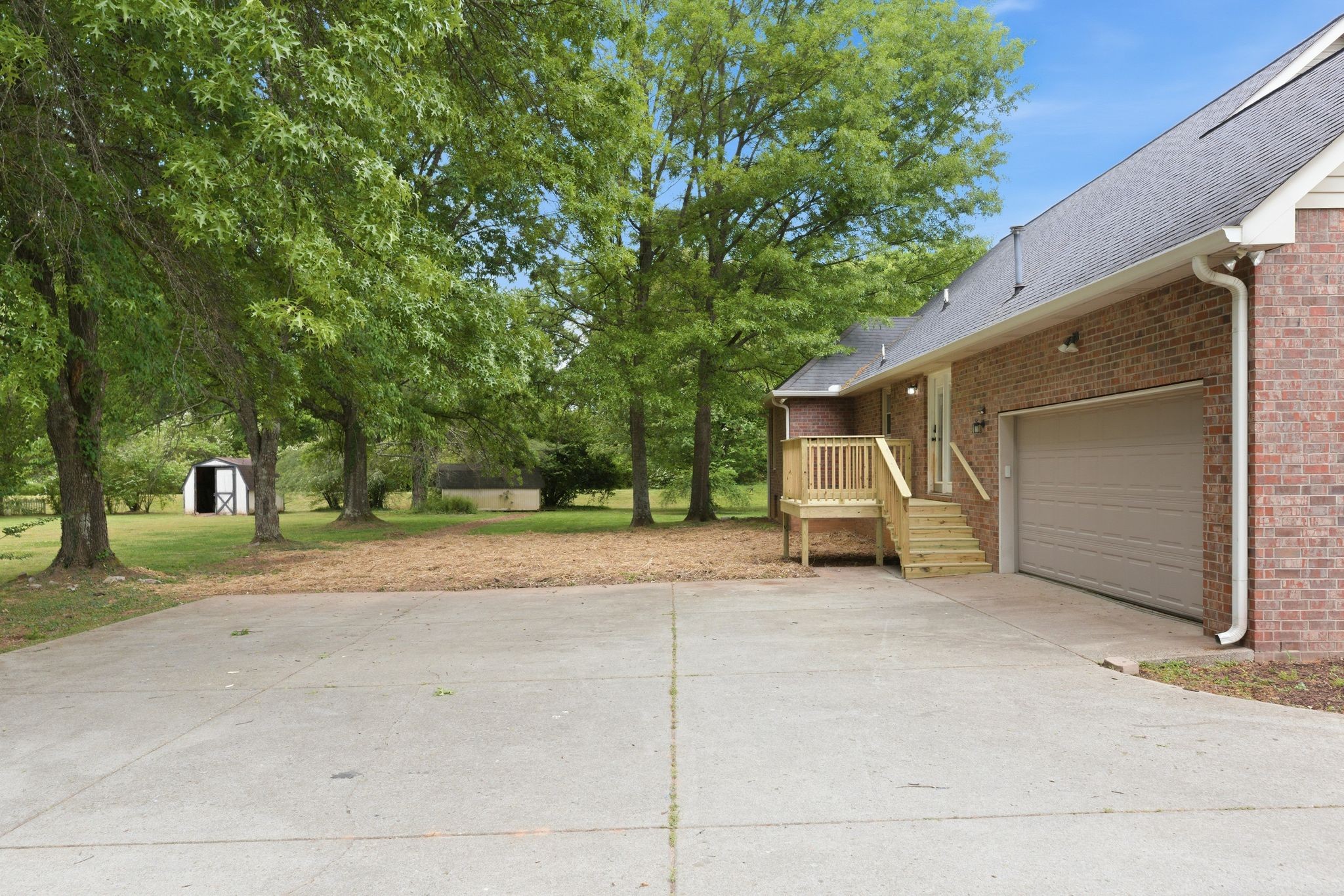 2306 Red Mile Road Murfreesboro TN 37127