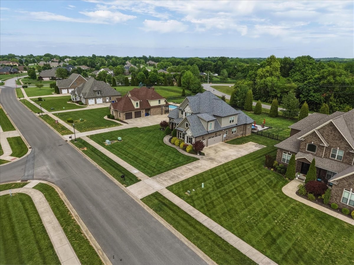 82 Pikes Peak Way Bowling Green KY 42104