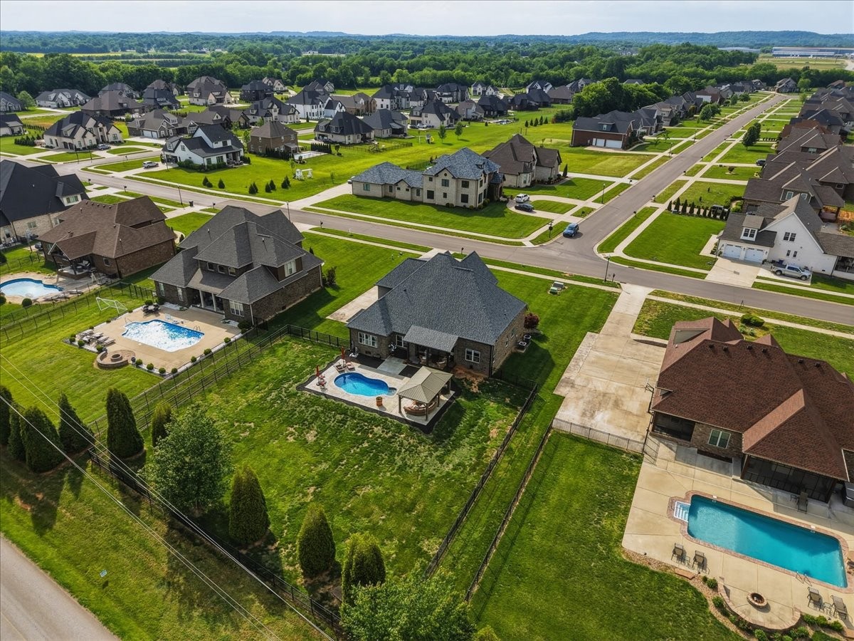 82 Pikes Peak Way Bowling Green KY 42104