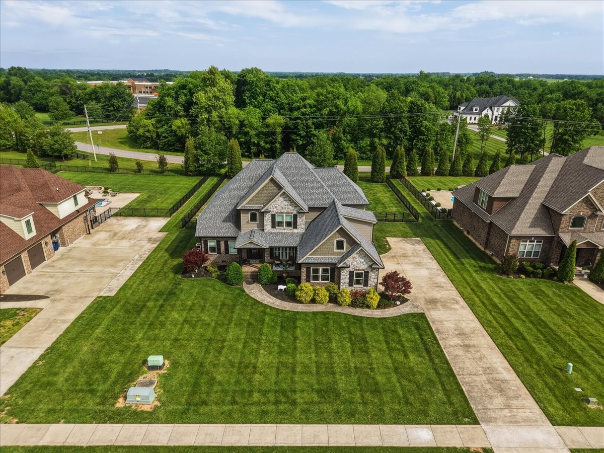 82 Pikes Peak Way Bowling Green KY 42104