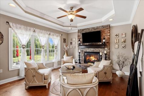 82 Pikes Peak Way Bowling Green KY 42104