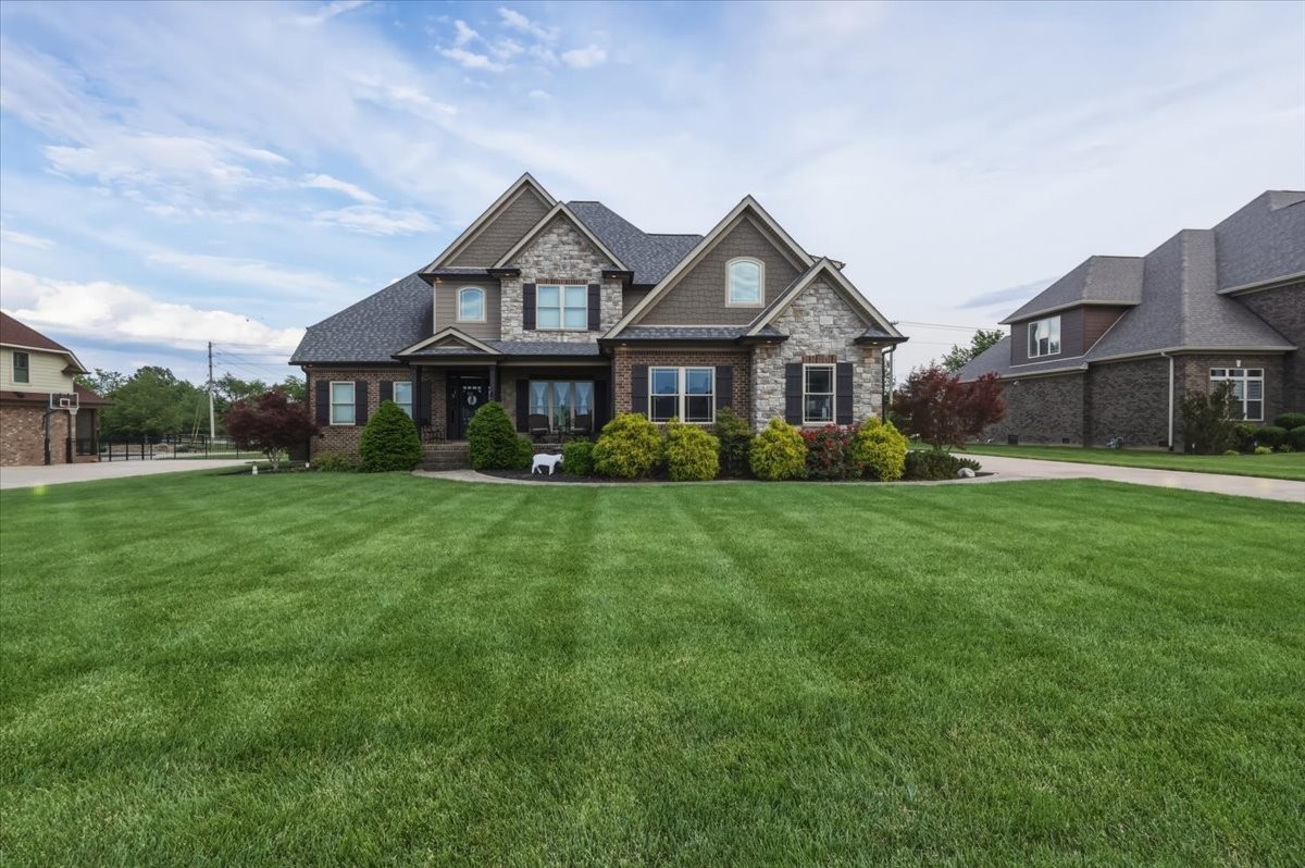 82 Pikes Peak Way Bowling Green KY 42104
