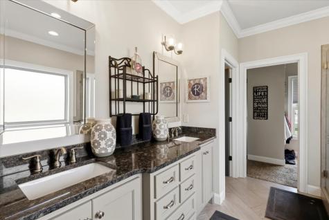 82 Pikes Peak Way Bowling Green KY 42104