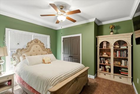 82 Pikes Peak Way Bowling Green KY 42104