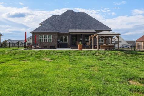 82 Pikes Peak Way Bowling Green KY 42104
