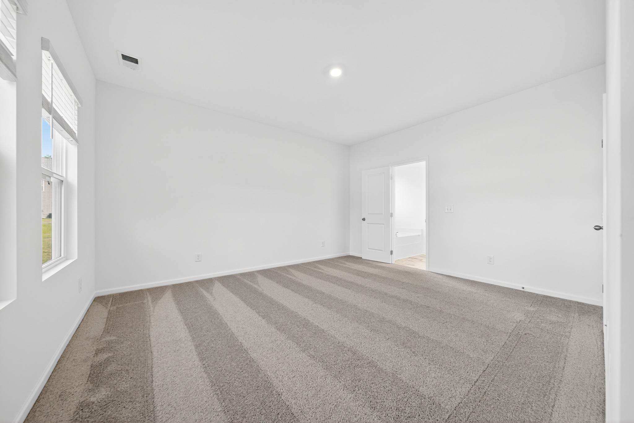 124 Limbury Court White House TN 37188