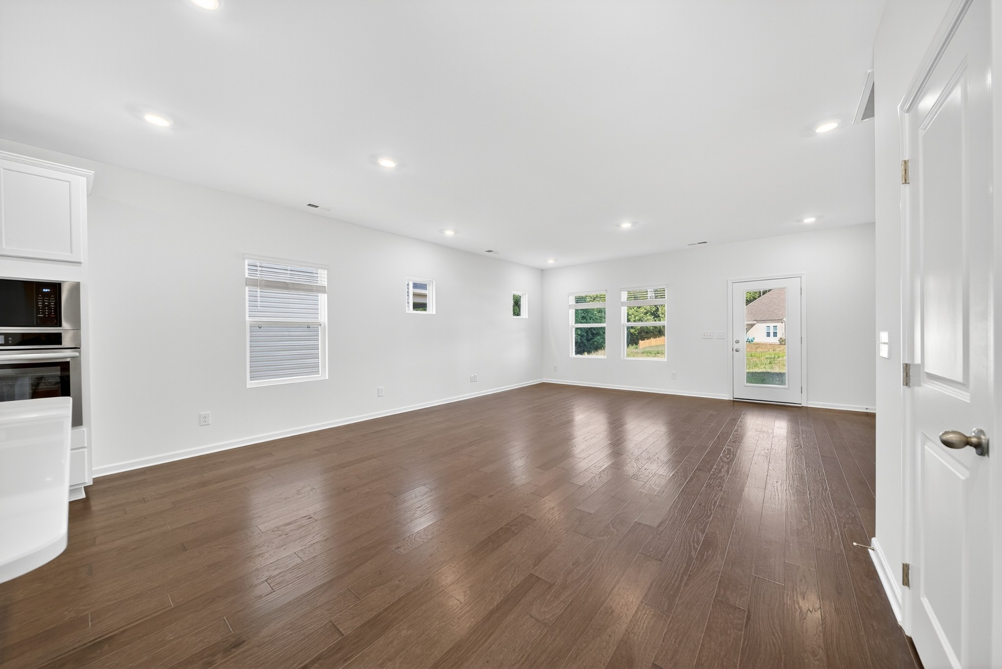 124 Limbury Court White House TN 37188