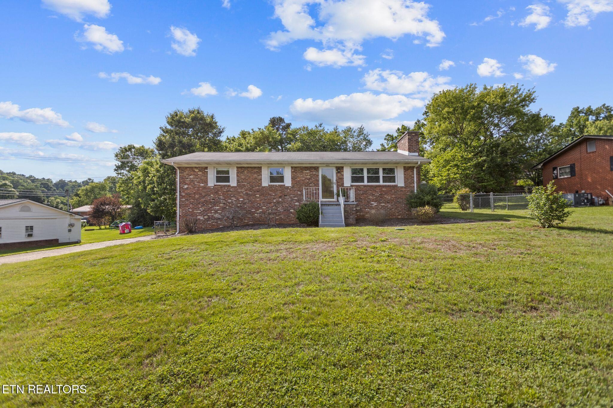 1025 Lancewood Drive Knoxville TN 37920