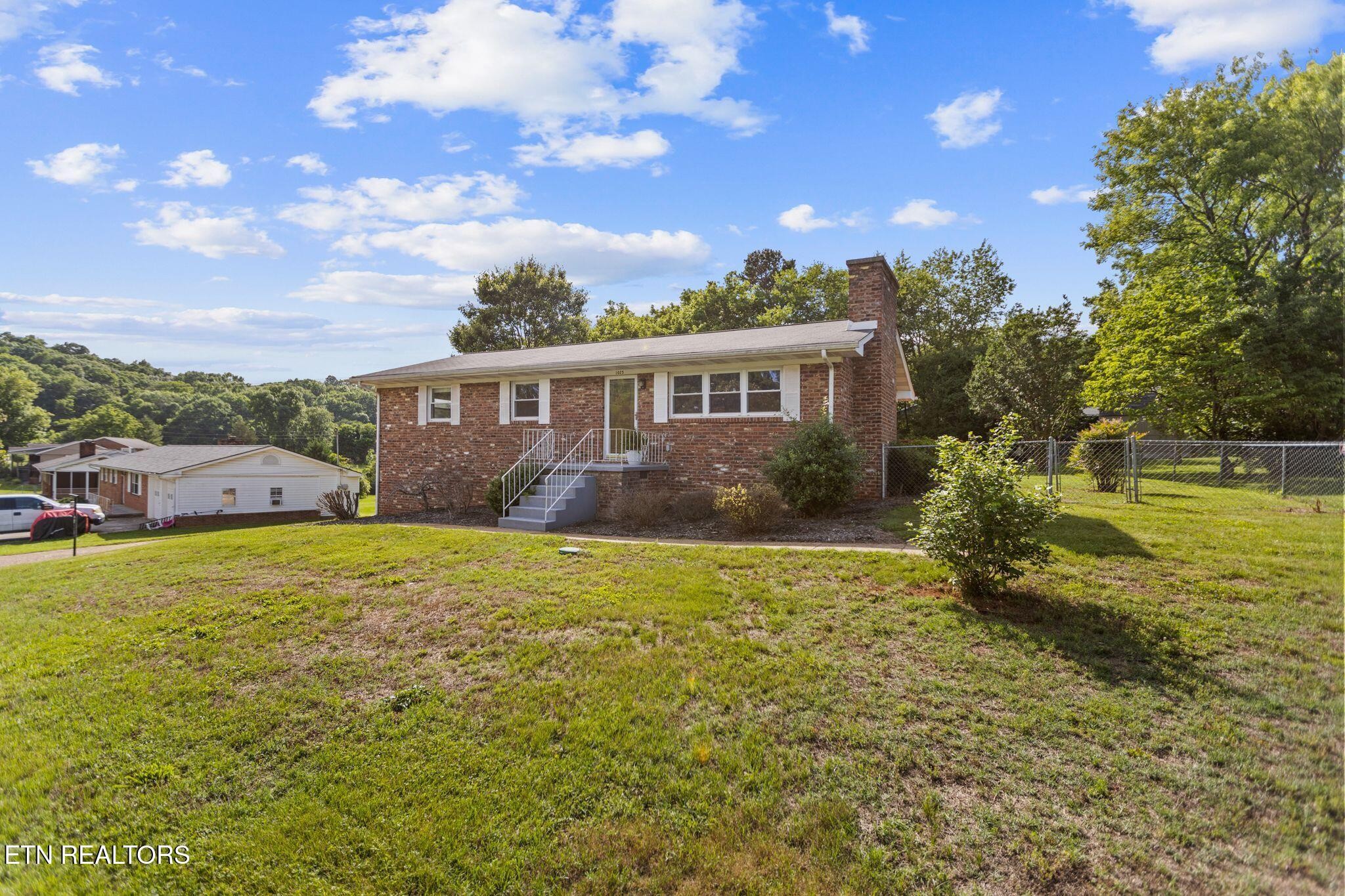 1025 Lancewood Drive Knoxville TN 37920