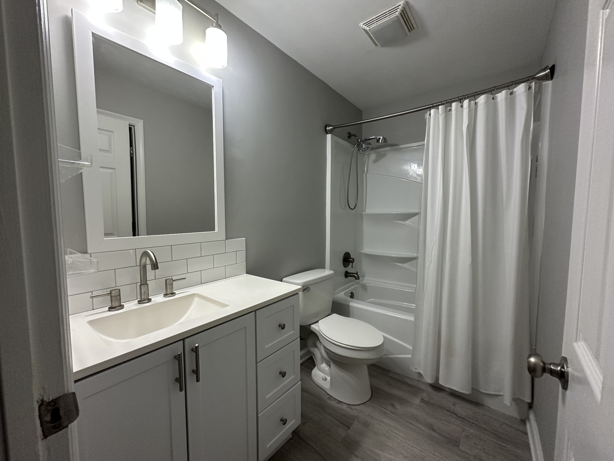 219 Ellington Place Madison TN 37115
