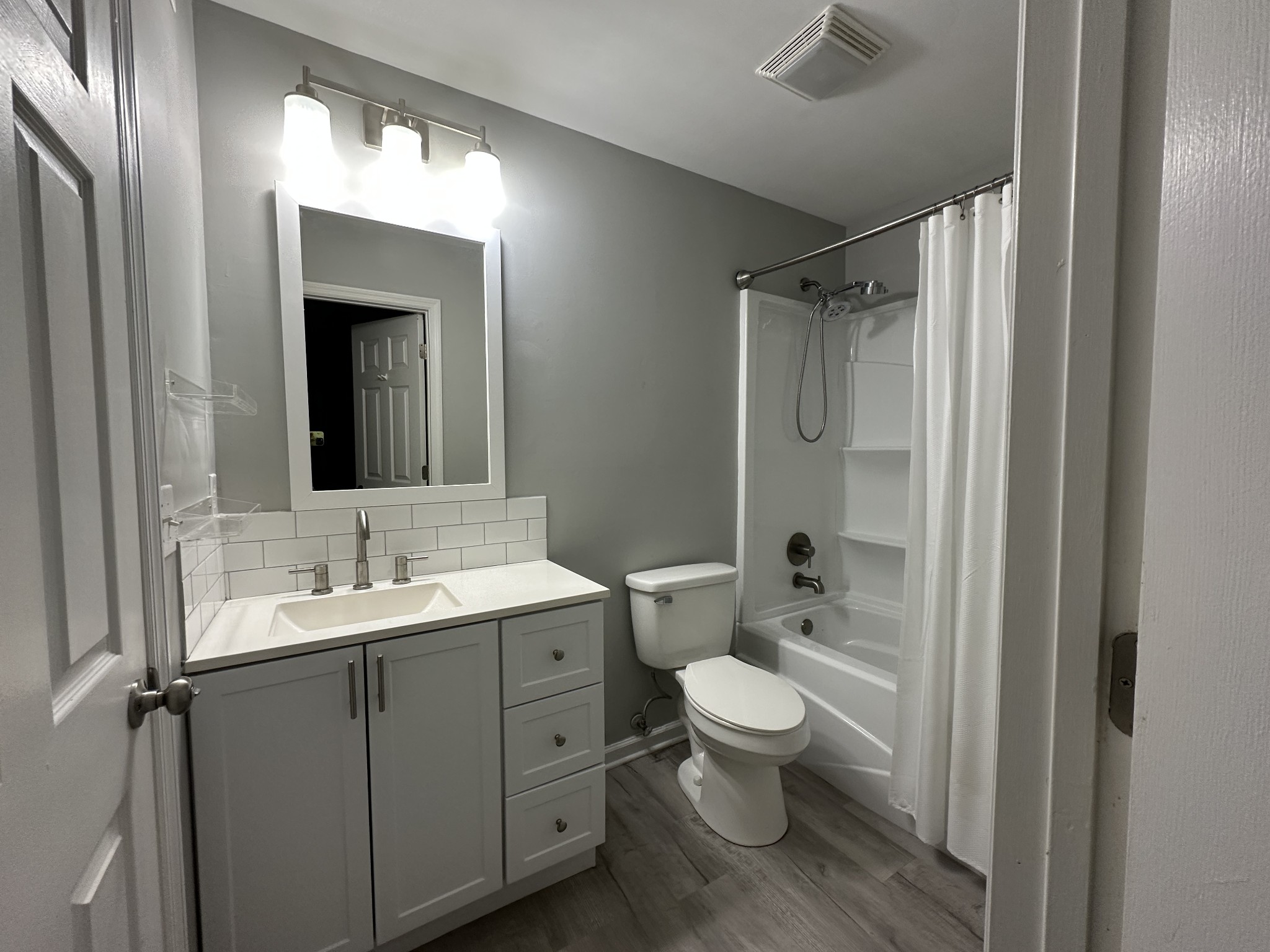219 Ellington Place Madison TN 37115