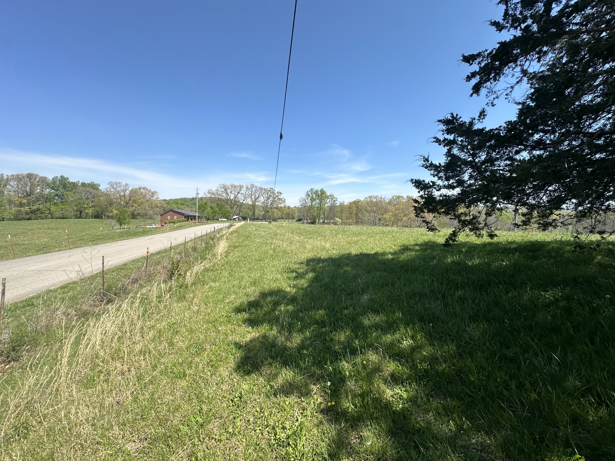 515 Jericho Road Quebeck TN 38579