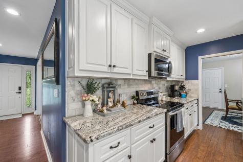220 Lakewood Drive Tullahoma TN 37388