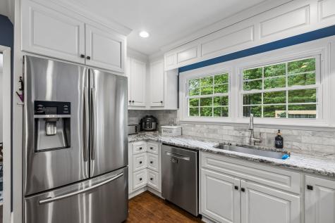 220 Lakewood Drive Tullahoma TN 37388