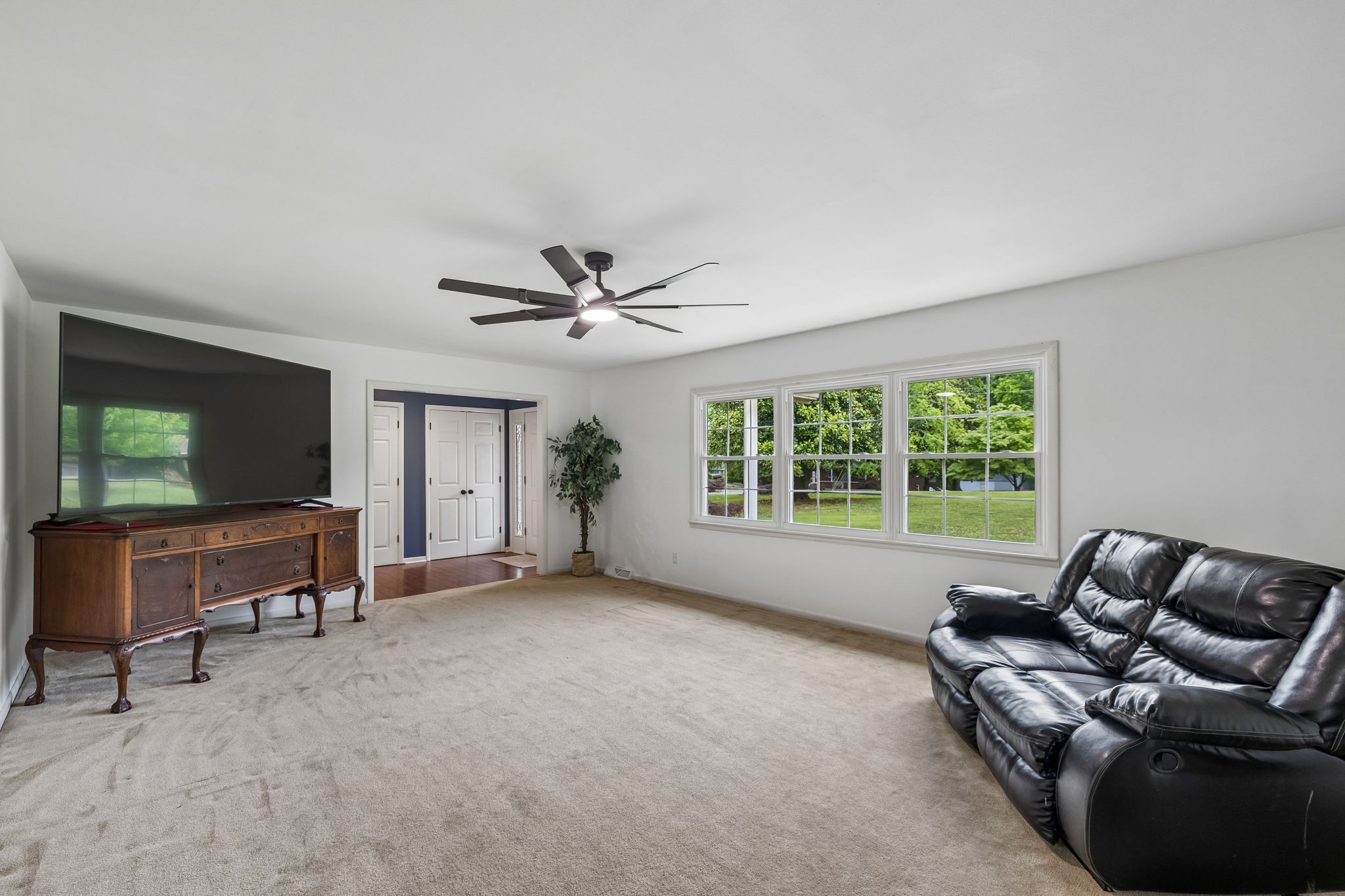 220 Lakewood Drive Tullahoma TN 37388