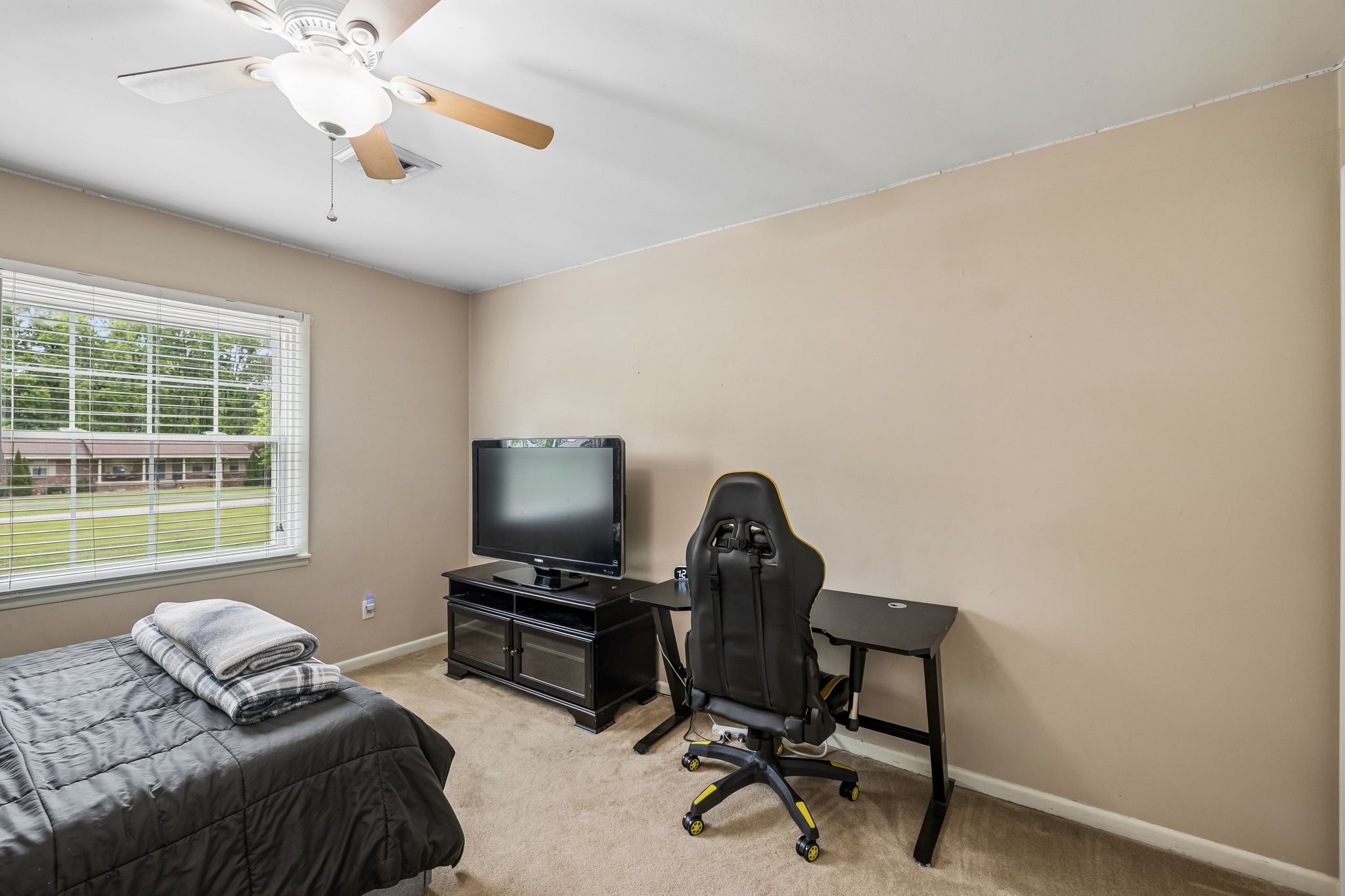 220 Lakewood Drive Tullahoma TN 37388