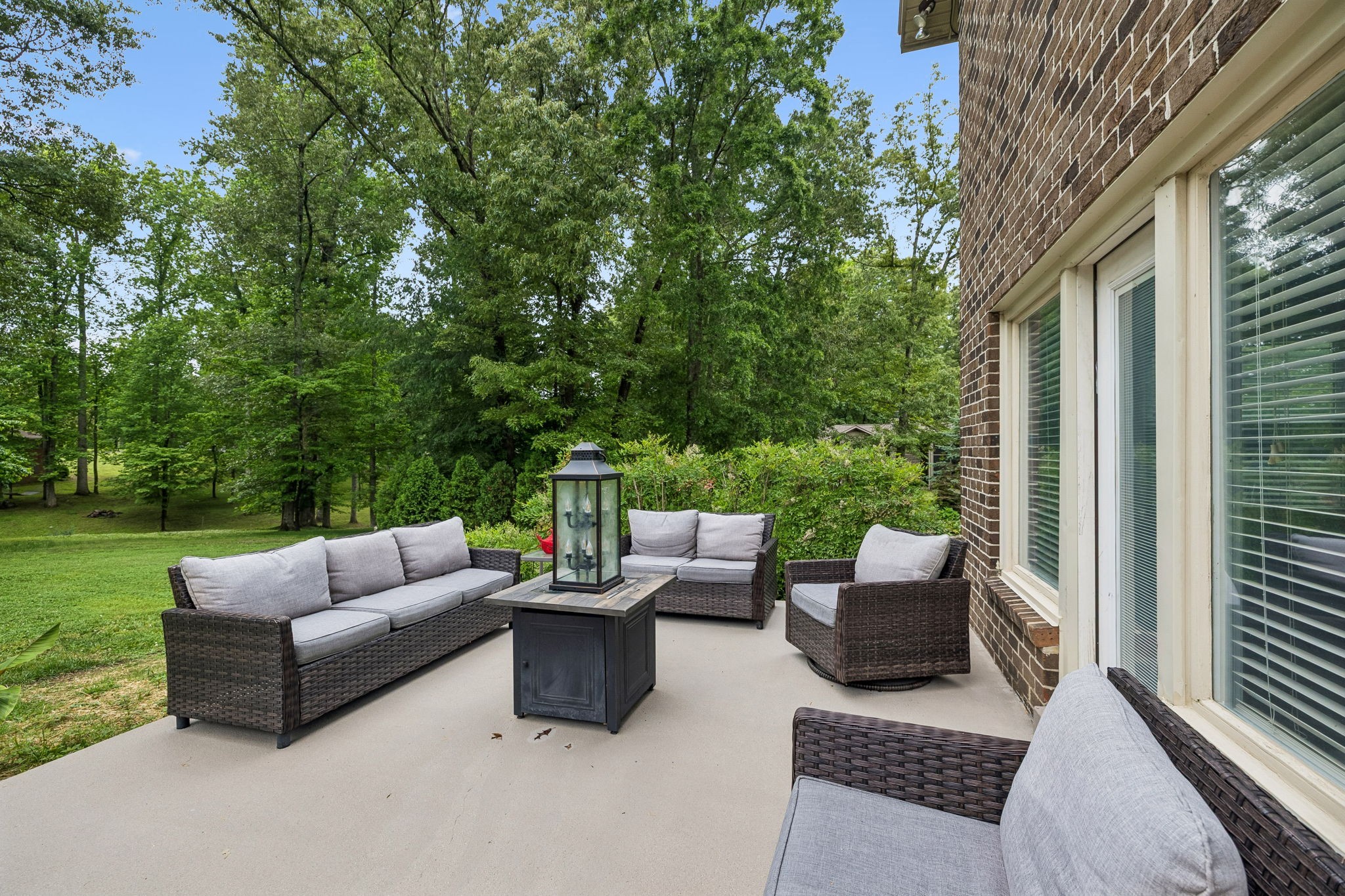 220 Lakewood Drive Tullahoma TN 37388