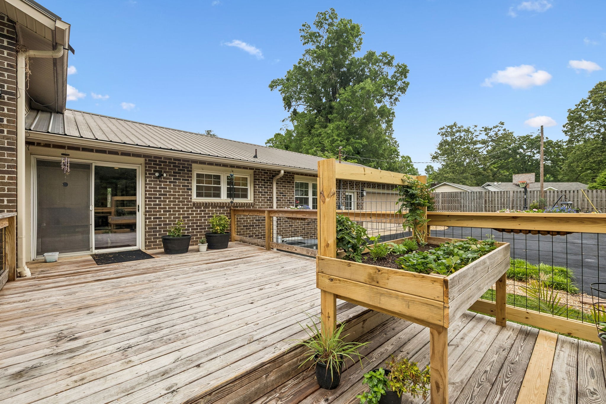 220 Lakewood Drive Tullahoma TN 37388