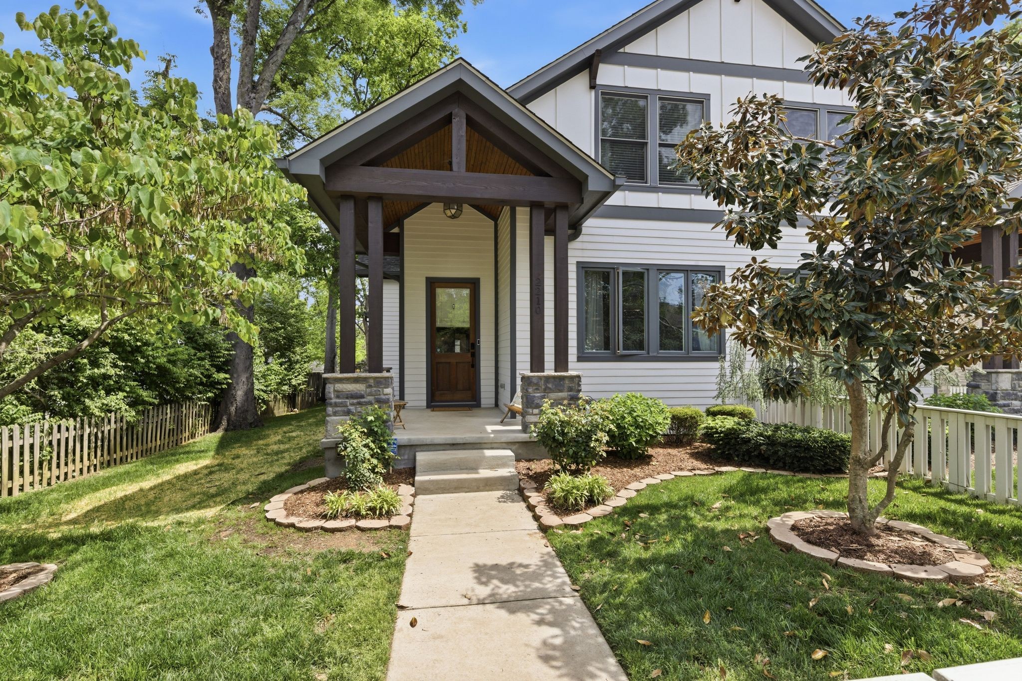 2210 Grantland Avenue Nashville TN 37204