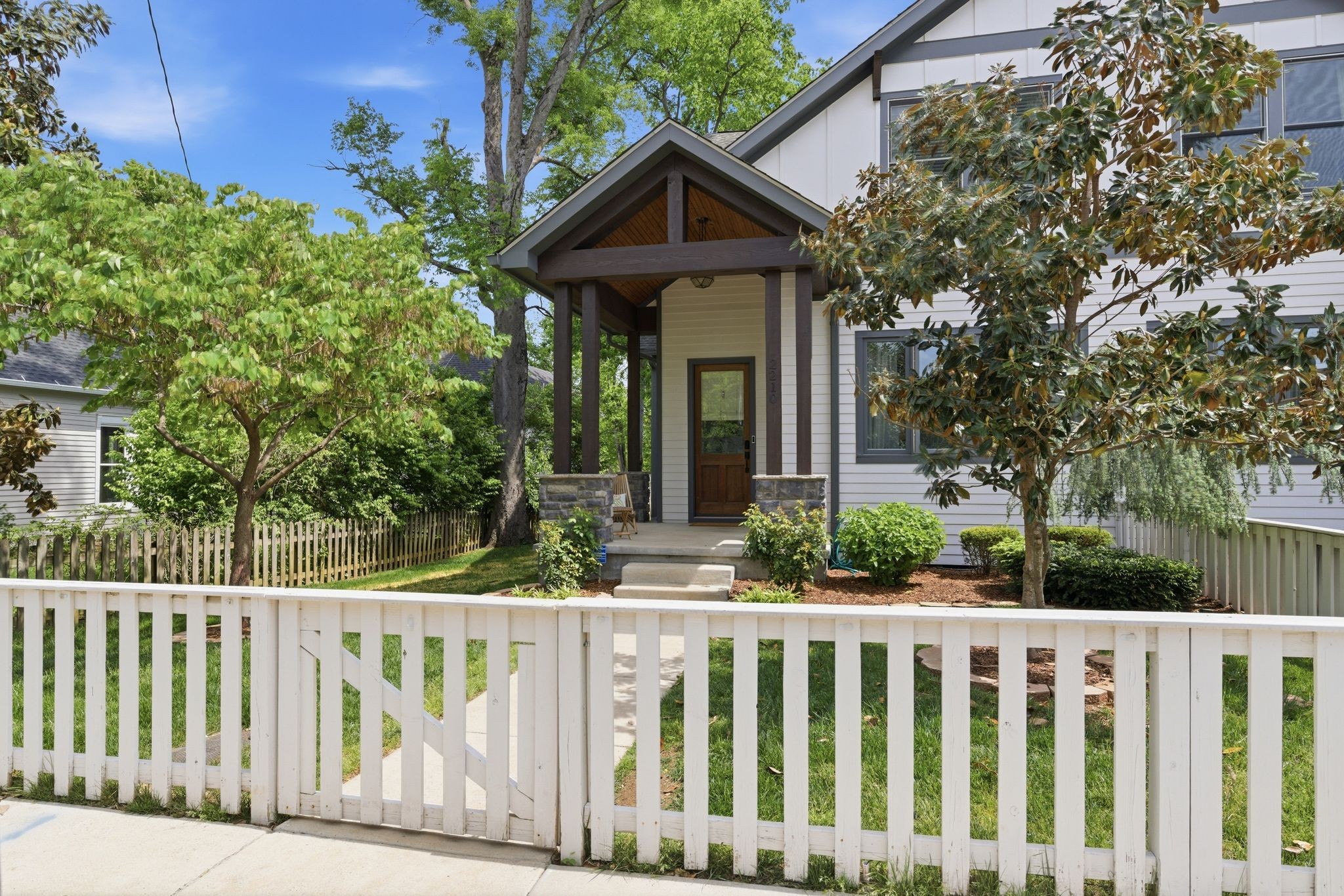 2210 Grantland Avenue Nashville TN 37204
