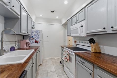 5025 Hillsboro Pike Nashville TN 37215