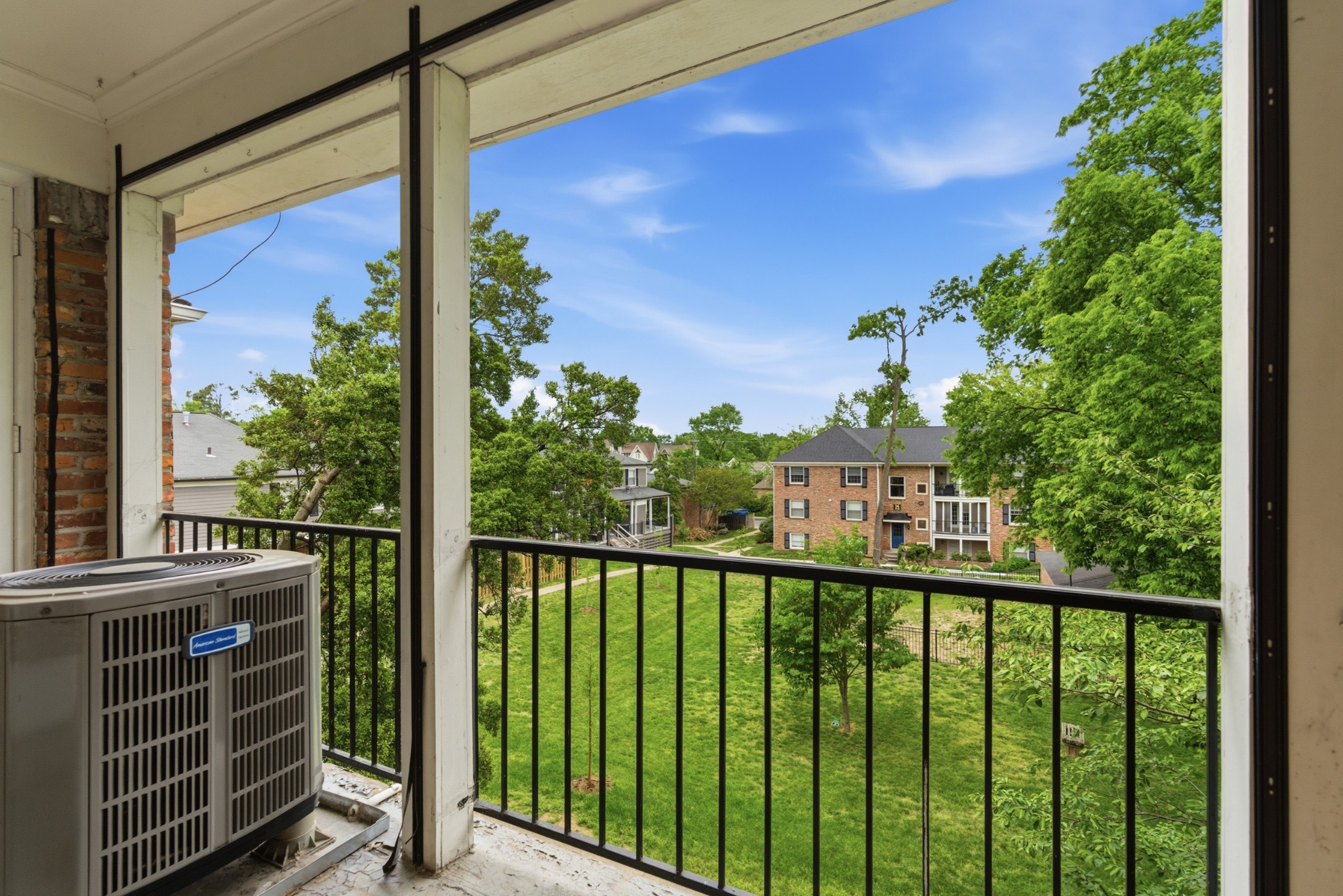 5025 Hillsboro Pike Nashville TN 37215