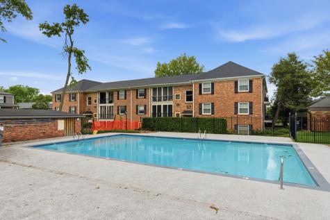 5025 Hillsboro Pike Nashville TN 37215