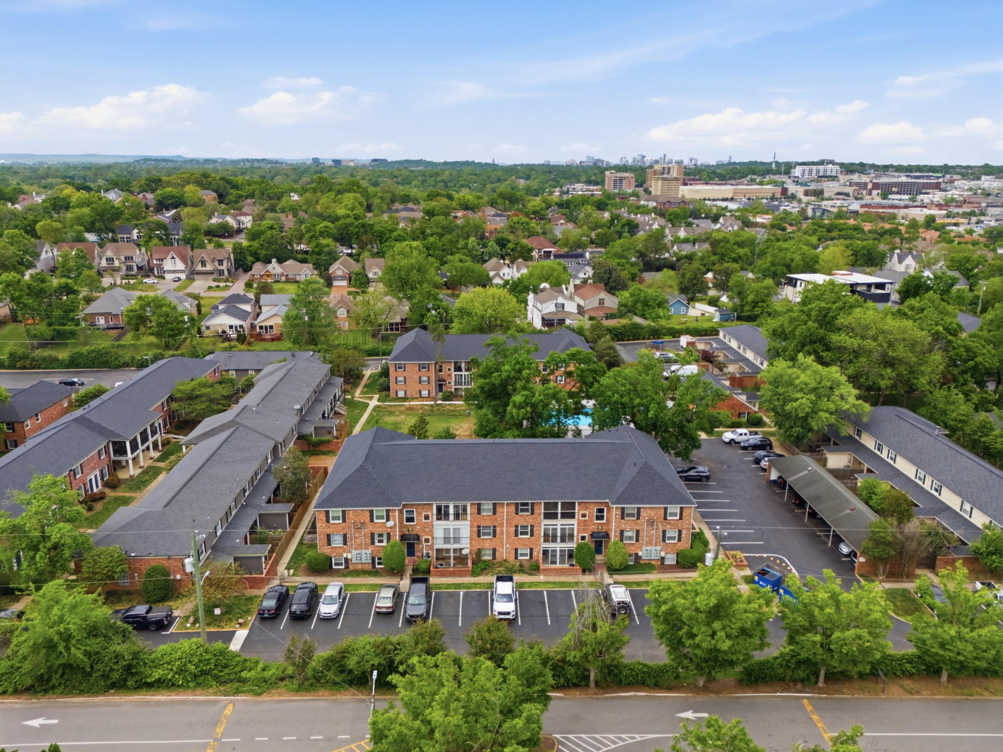 5025 Hillsboro Pike Nashville TN 37215
