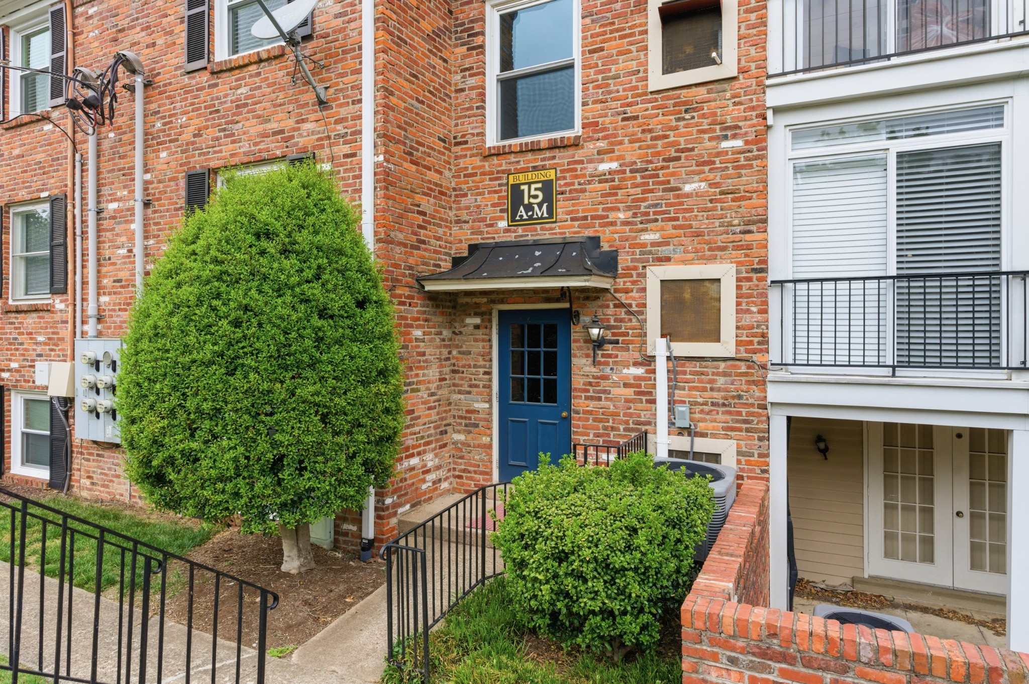 5025 Hillsboro Pike Nashville TN 37215